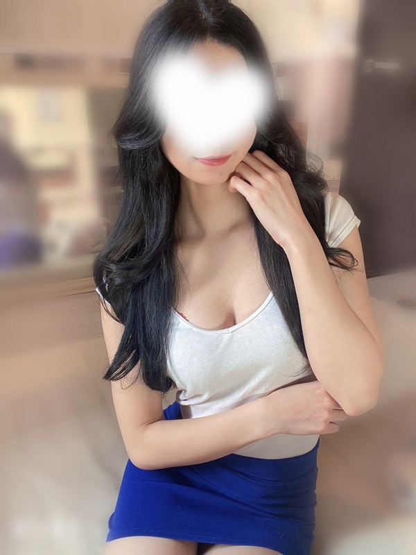 小西まりん