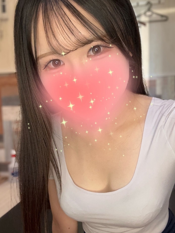 愛川　もも