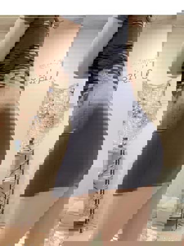 冴木(さえき)ゆうこ