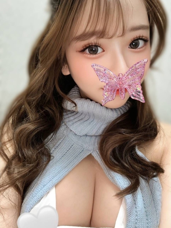蒼井なぎさ